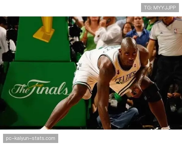 加内特挡拆拉开空间提升篮下得分效率明显优于巅峰期